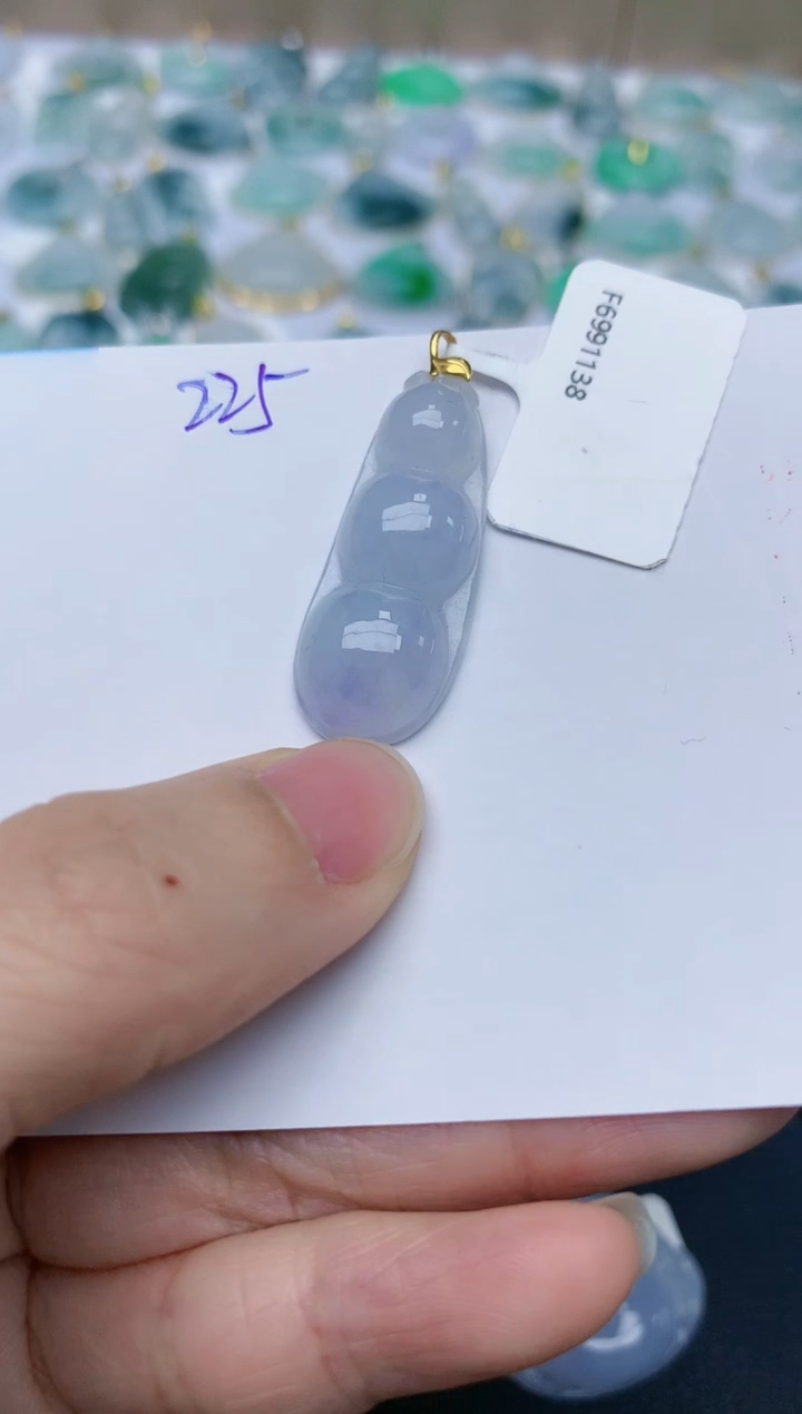 【闪购商品】翡翠颈饰18K金镶嵌225天然翡翠A货    