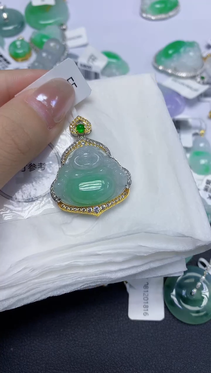 颈饰未镶嵌翡翠天然缅甸翡翠A货多样性发一件