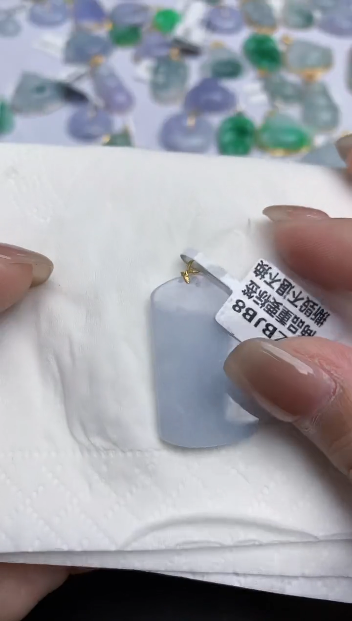【闪购商品】翡翠颈饰18K金镶嵌天然缅甸翡翠A货