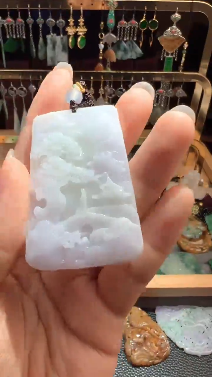 【闪购商品】翡翠挂件未镶嵌翡翠