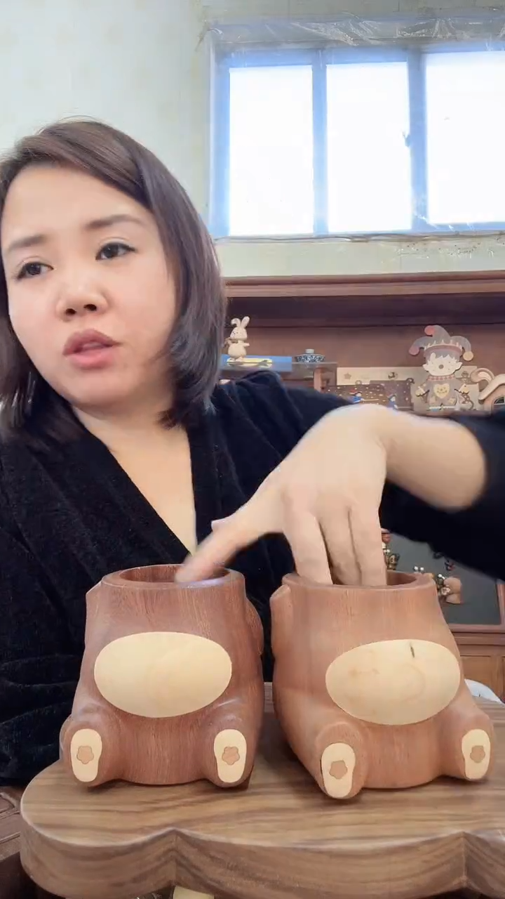 木树墩笔筒（瑕疵）