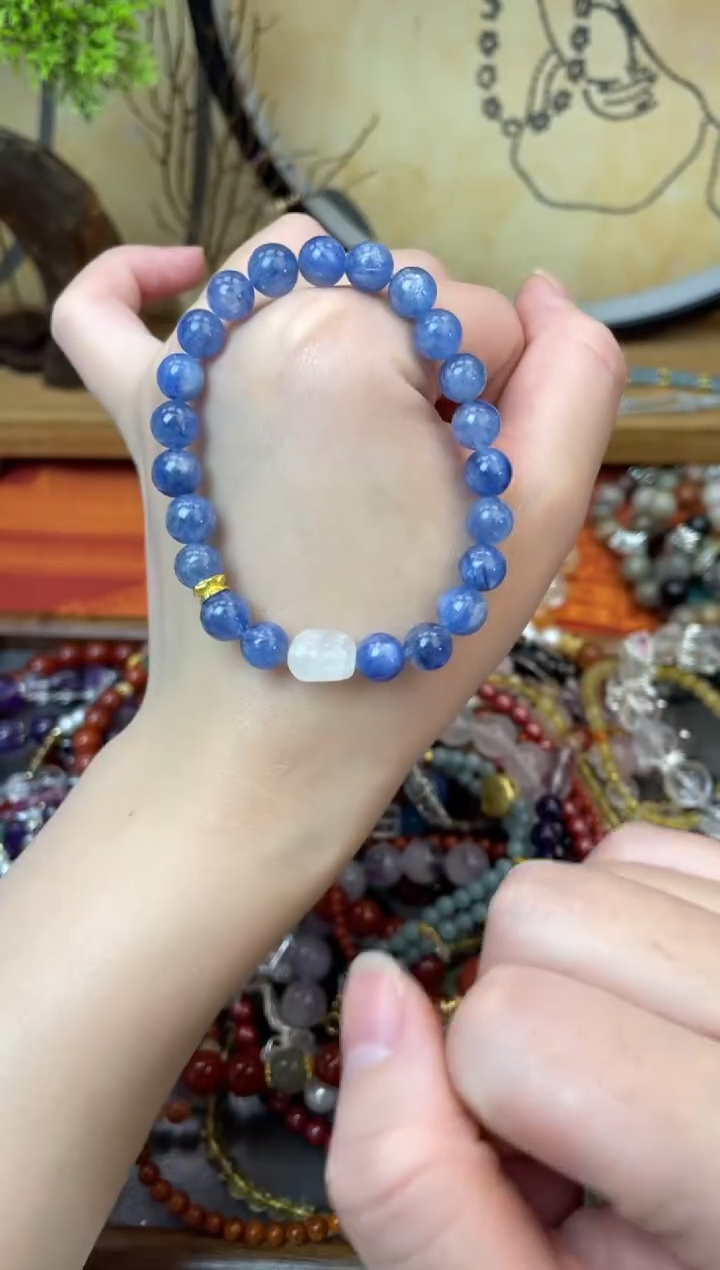 【闪购商品】蓝晶石手串未镶嵌322