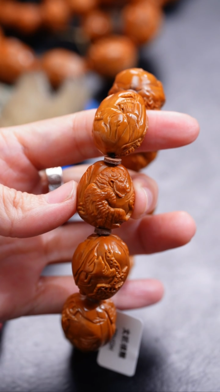 【闪购商品】橄榄核吊坠橄榄核