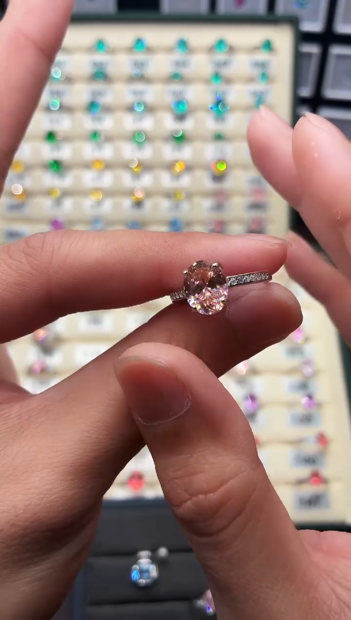 戒指彩色蓝宝石银S925镶嵌111