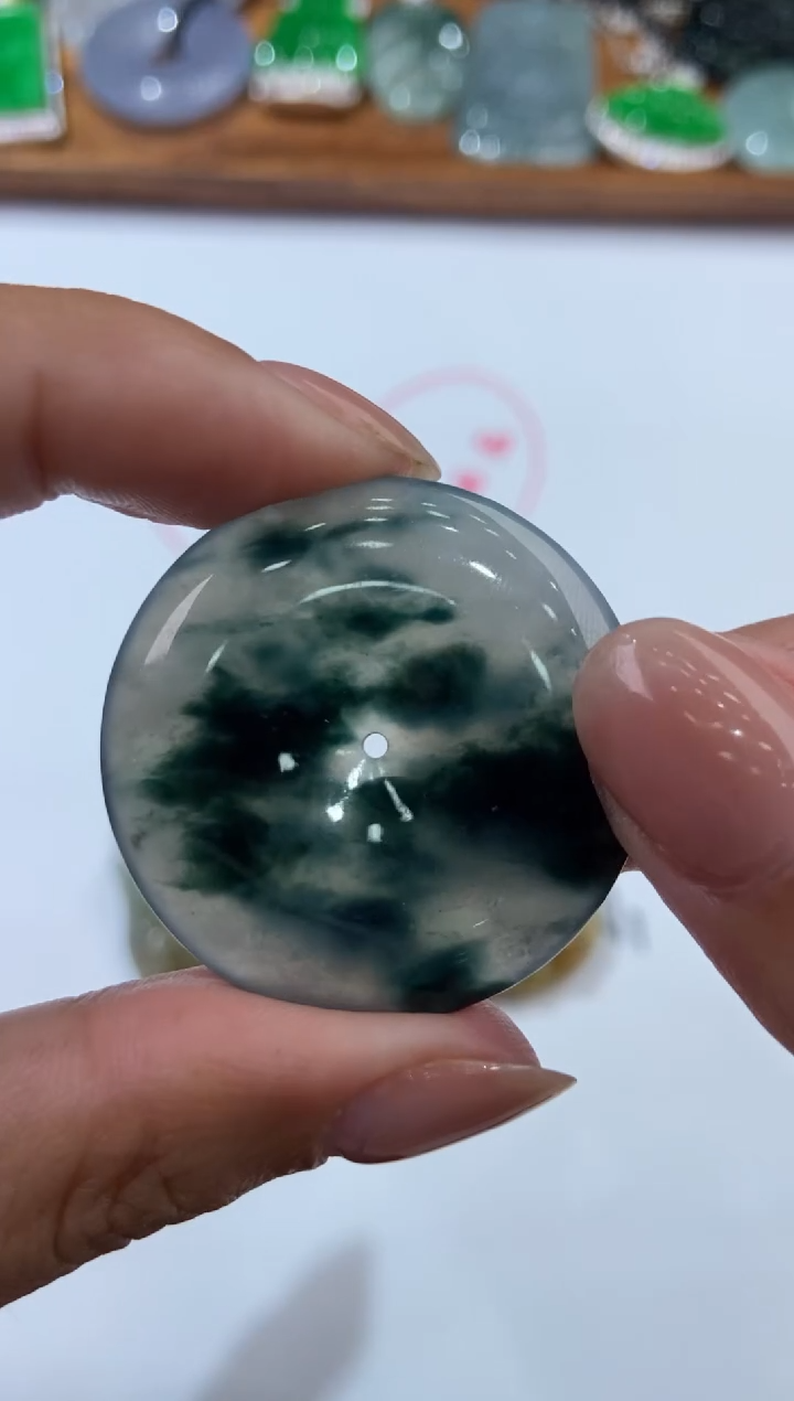 【闪购商品】翡翠未镶嵌颈饰2206937  
