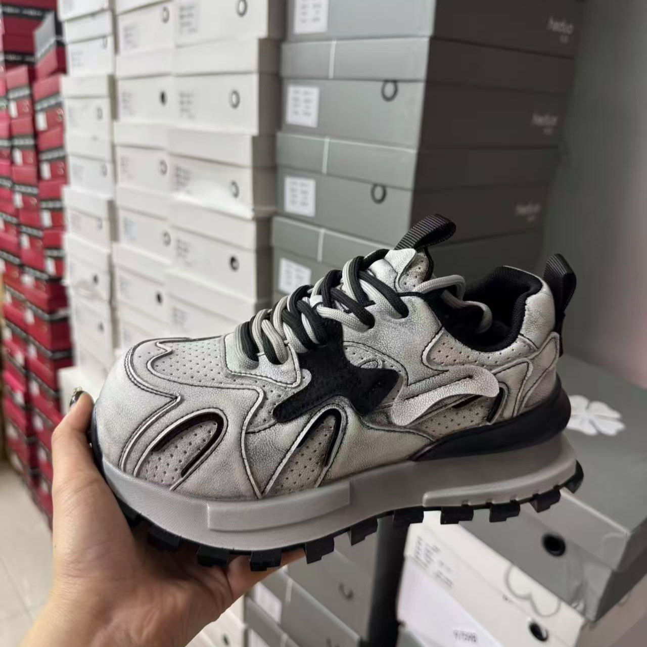 欧货时尚百搭休闲厚底单款 9178