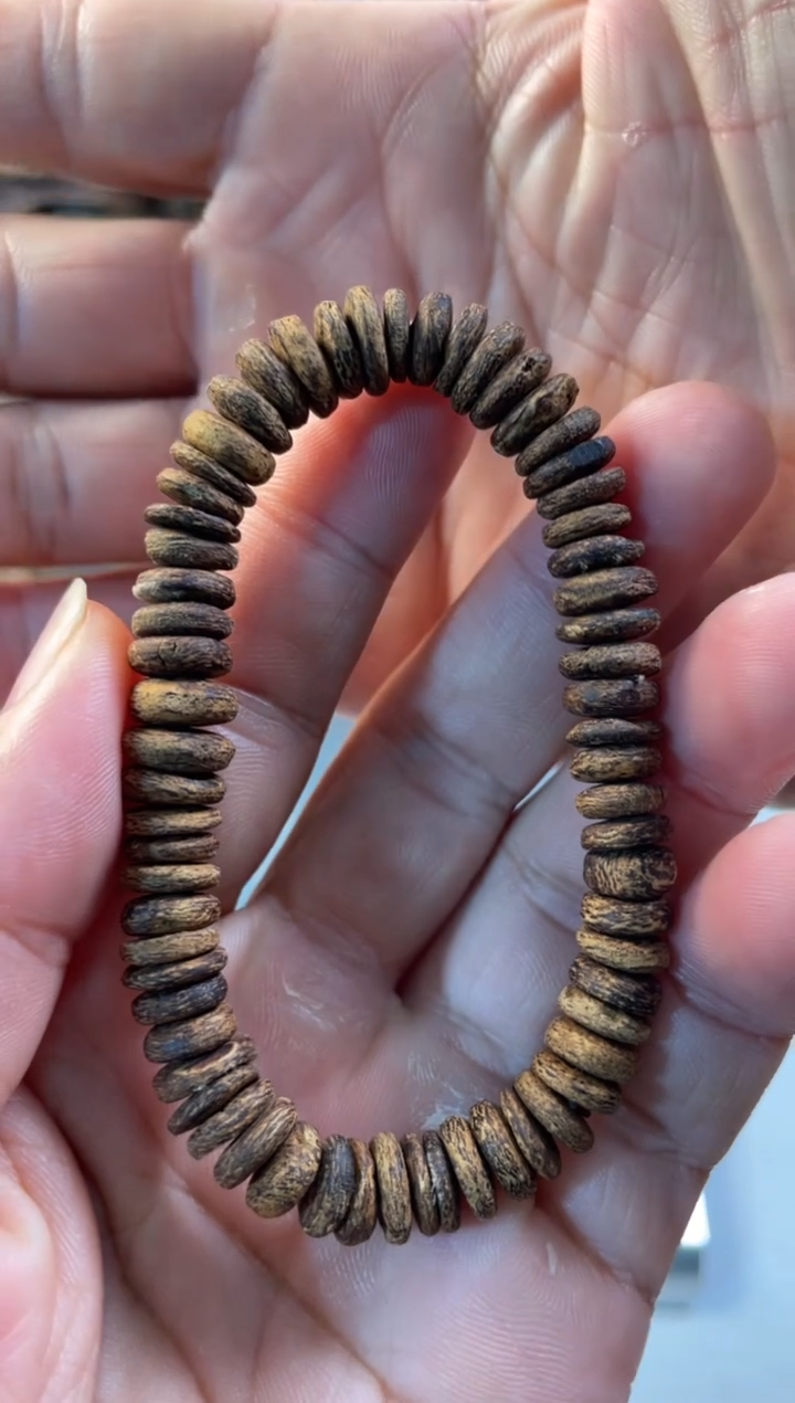 【闪购商品】沉香手串沉香   土沉沉香   土沉