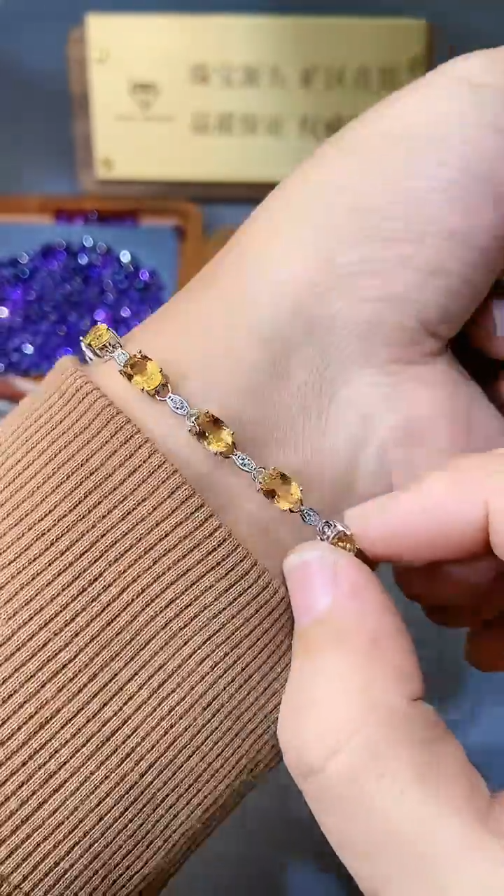 【闪购商品】黄晶手链银S925镶嵌35444