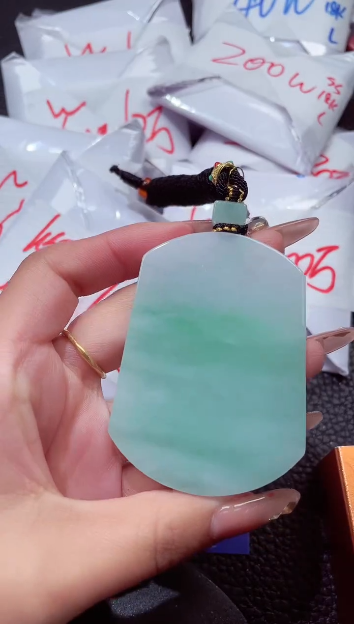 颈饰未镶嵌翡翠769