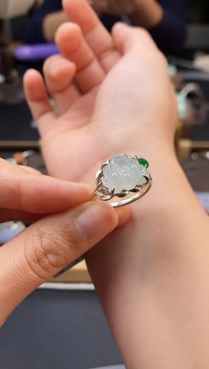 颈饰银S925镶嵌翡翠13028