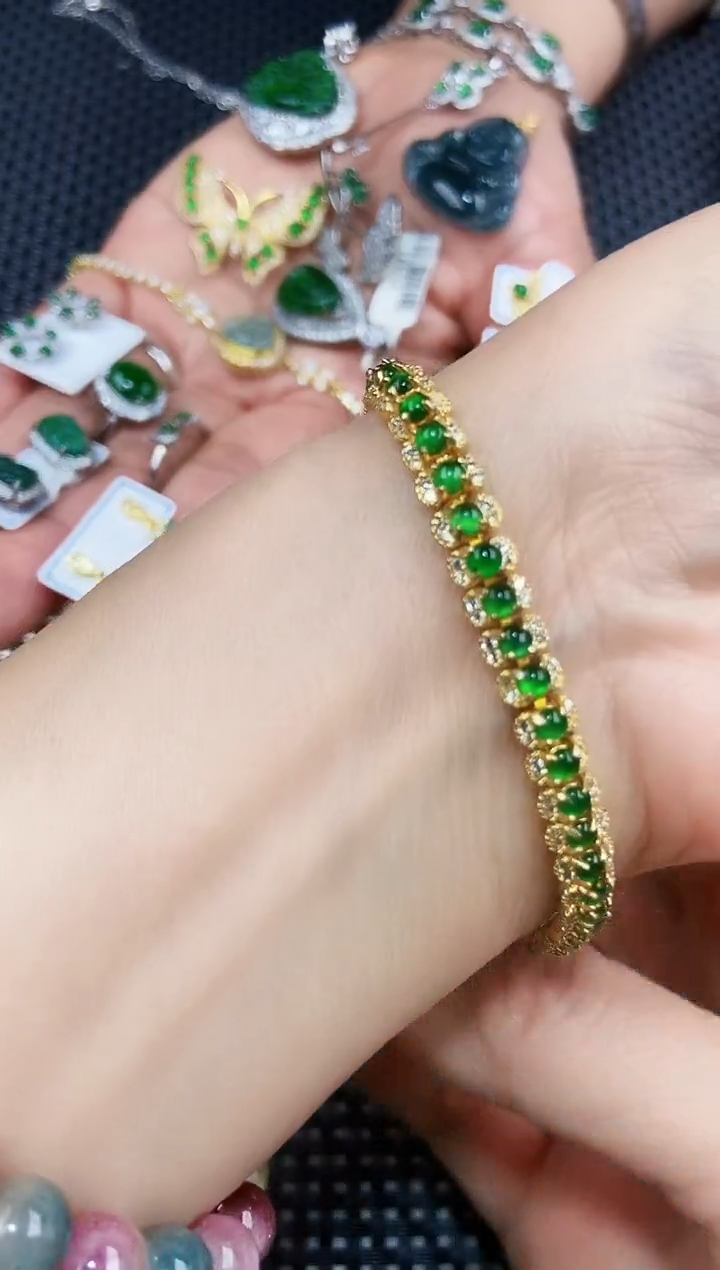 【闪购商品】翡翠手链未镶嵌11111111