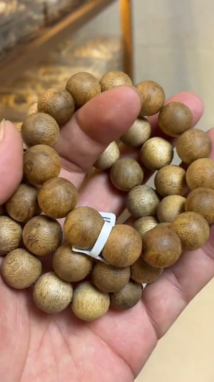 沉香手串 菩萨棋圆珠单圈1.5多样性发其一