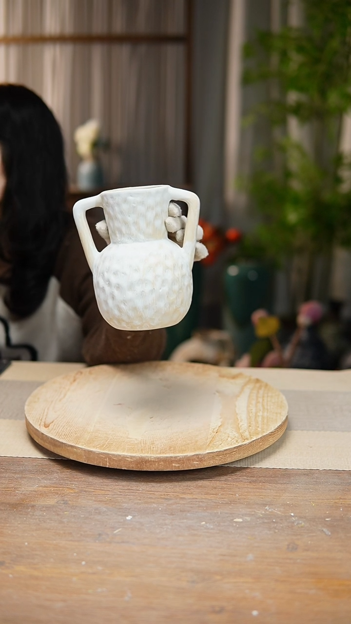 【闪购商品】陶瓷 花器陶瓷花瓶手捏瓶008瑕疵 