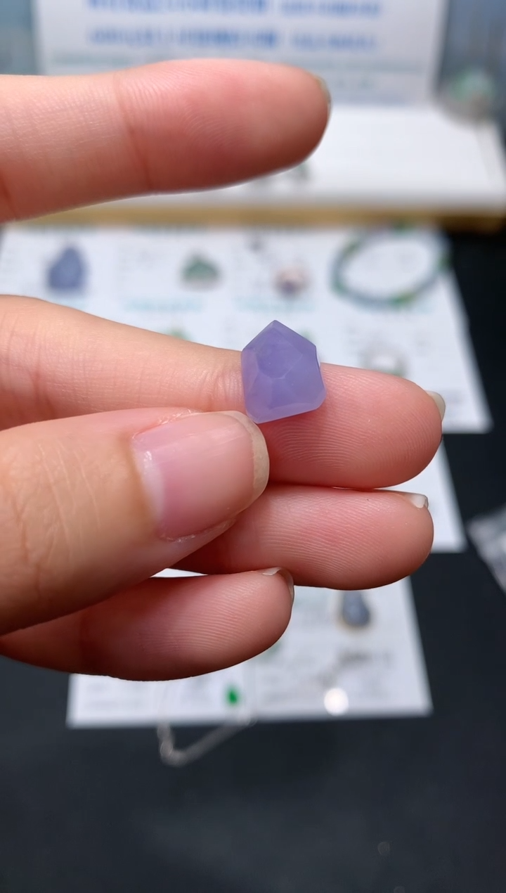 翡翠未镶嵌颈饰模式推广期24小时鉴赏期