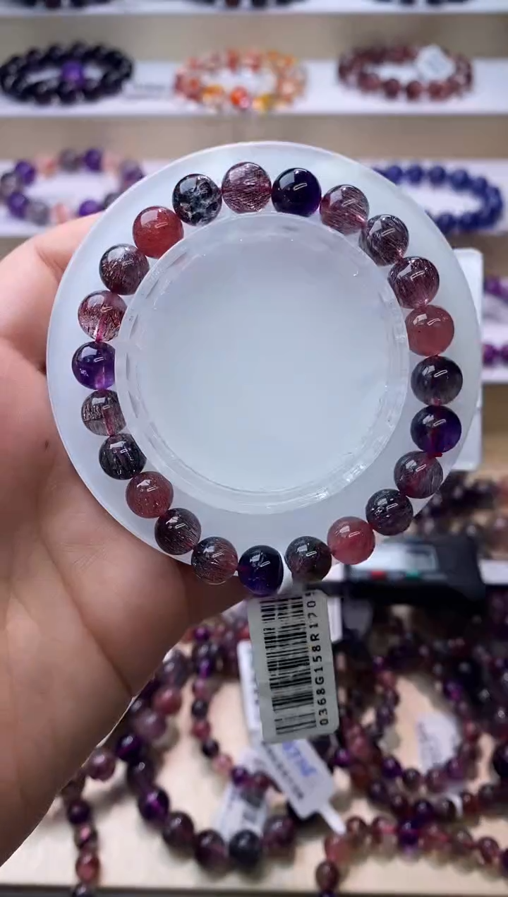 【闪购商品】水晶手链未镶嵌黑加仑超七单圈8m+