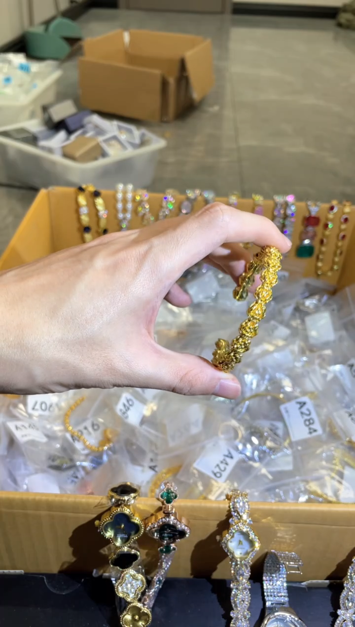 非金属无简约气质经典百搭款A164