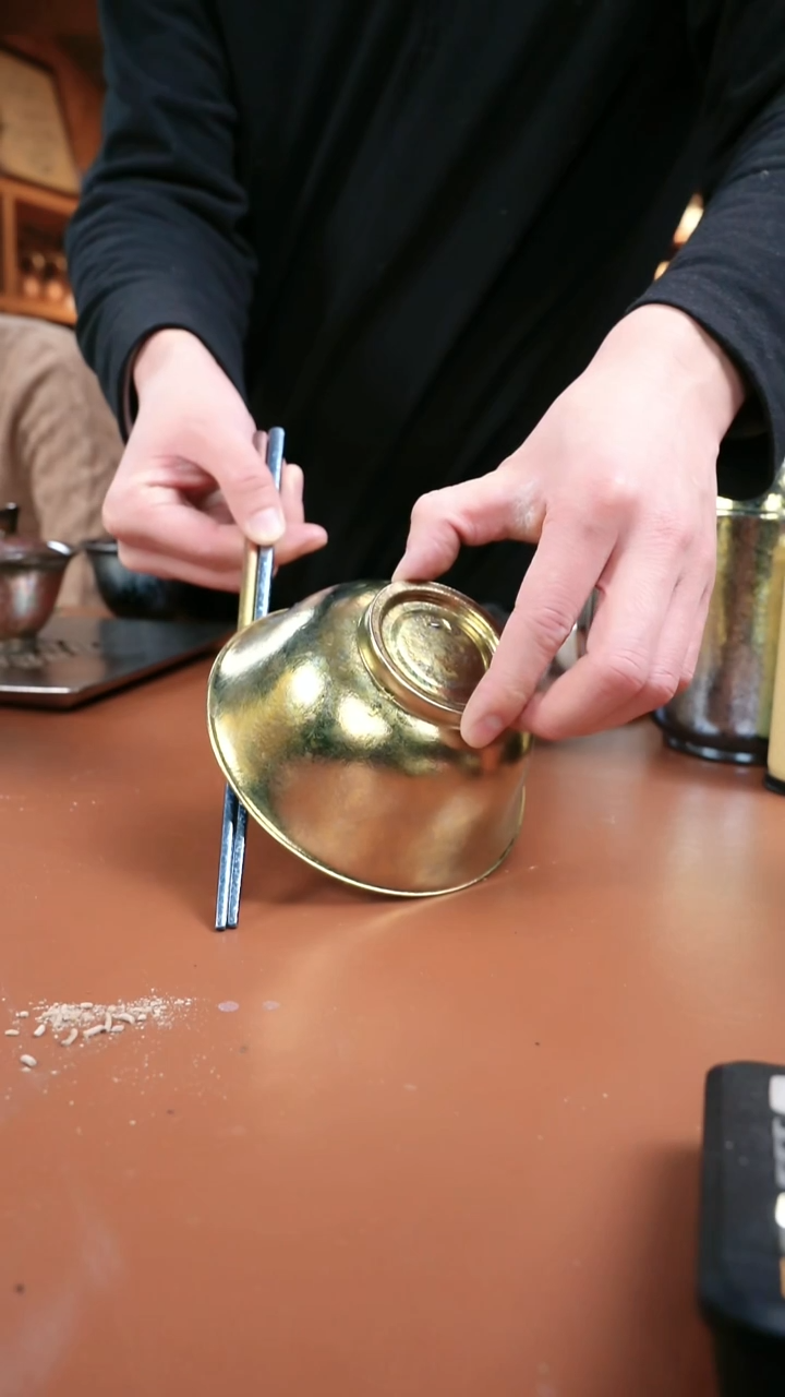 1辉哥粉丝福利 纯钛碗+纯钛筷子 金色