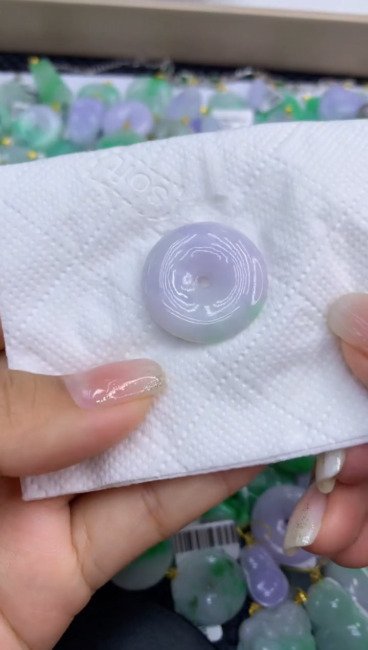 颈饰未镶嵌翡翠天然缅甸A货翡翠