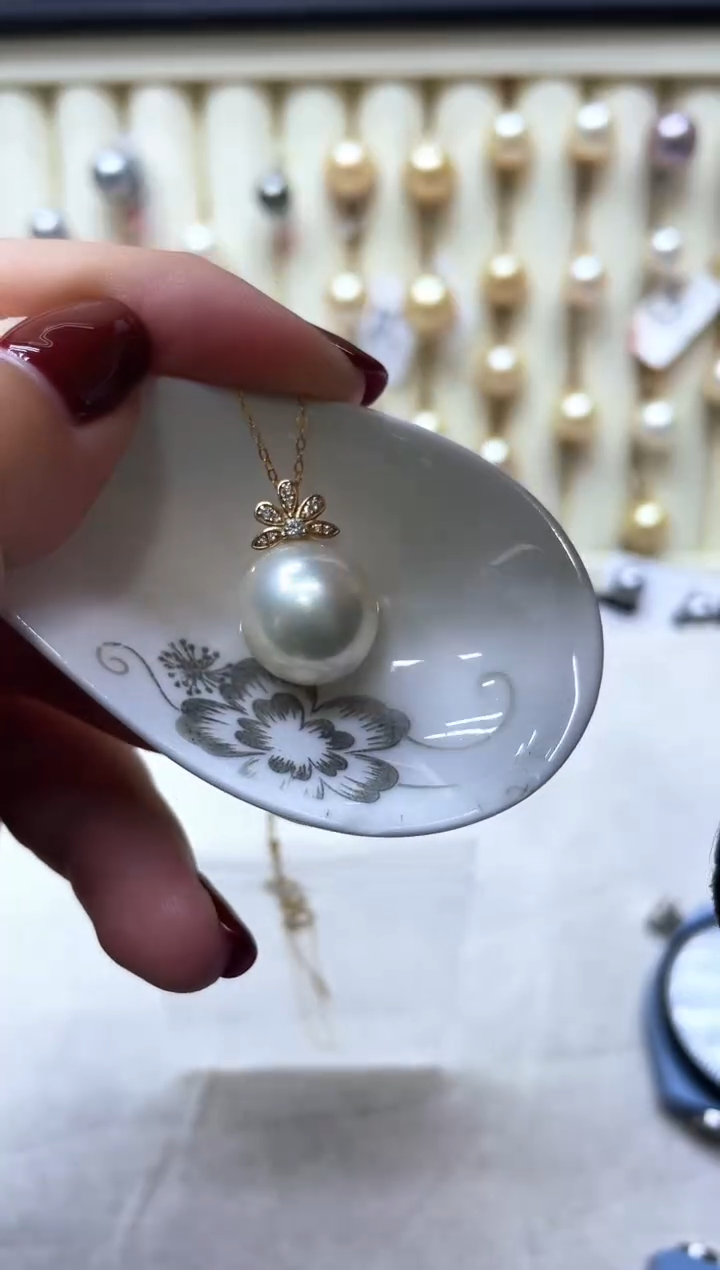 【闪购商品】海水珍珠吊坠18K金镶嵌吊坠