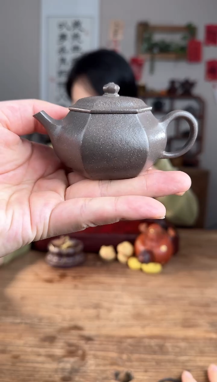 【闪购商品】紫砂茶壶小六合   豆碧