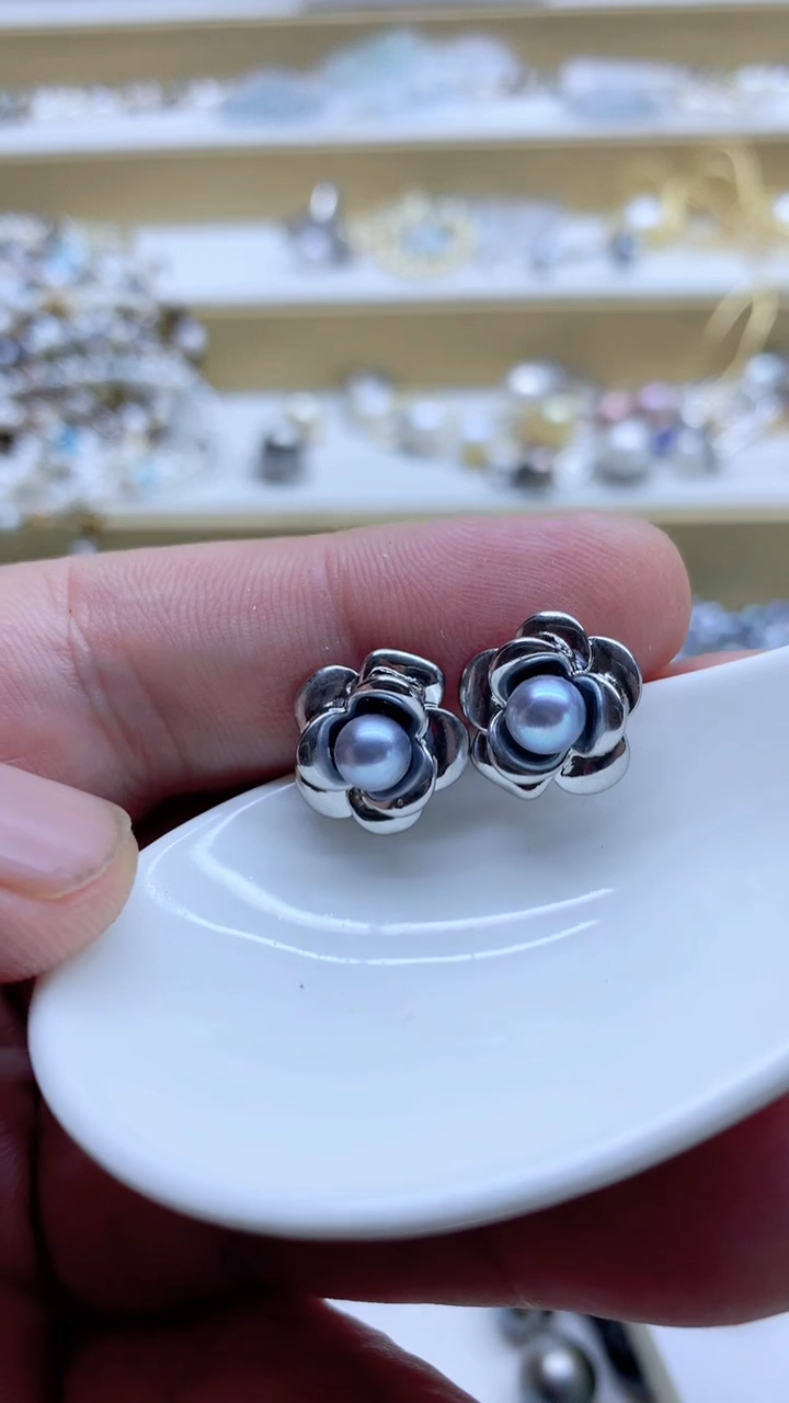 银S925镶嵌耳饰淡水珍珠5-6mm