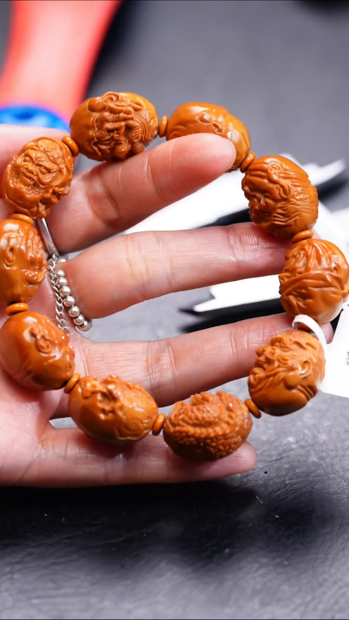 【闪购商品】橄榄核吊坠橄榄核