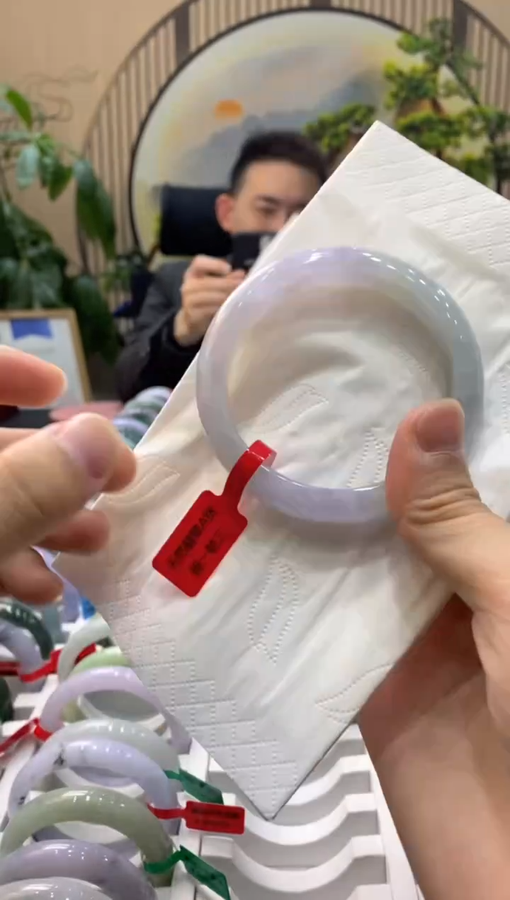 【闪购商品】翡翠手镯未镶嵌000009278