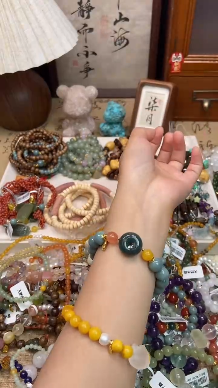 手饰翡翠未镶嵌145