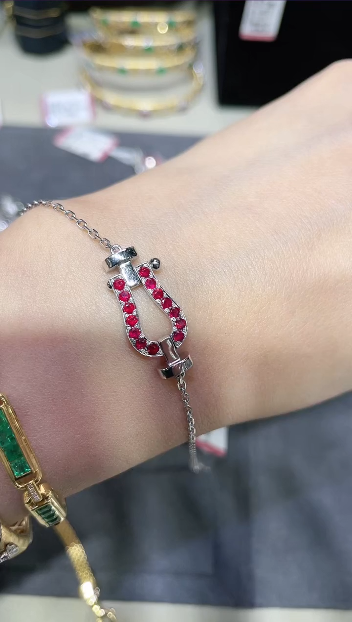 【闪购商品】红宝石手链18K金镶嵌·