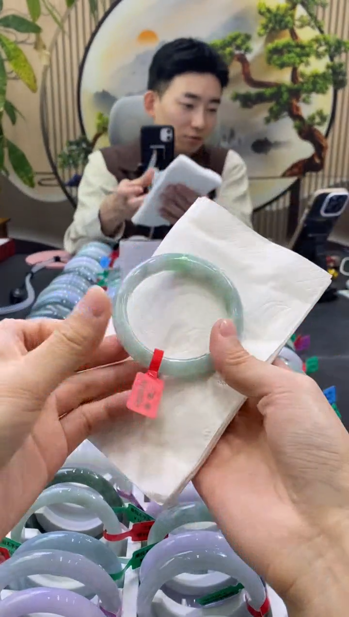 未镶嵌手镯翡翠8965