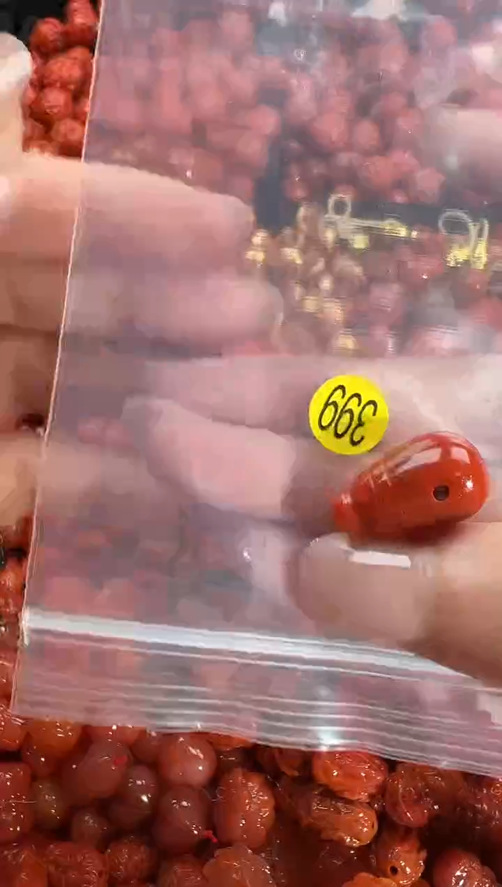 颈饰未镶嵌南红玛瑙1