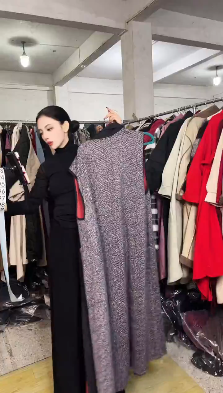 254闪购外套外披马甲打底裤子