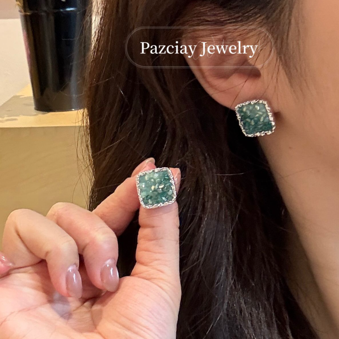 铜合金锆石耳饰 碎石绿小众设计耳钉女 新款潮轻奢气质耳饰耳钉