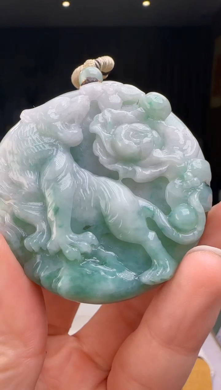 【闪购商品】翡翠吊坠(不含链)未镶嵌DY@@60B7J11540