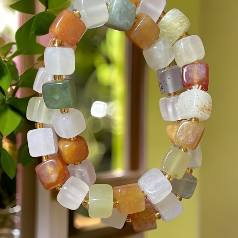 《萧总》新号福利岫玉方糖随形手串多样性发货其中一个