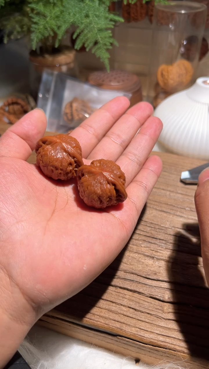 【闪购商品】文玩核桃吊坠花生铁锤288