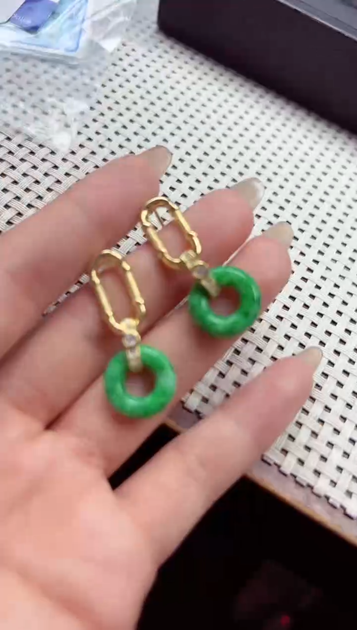 【闪购商品】翡翠耳饰银S925镶嵌耳饰