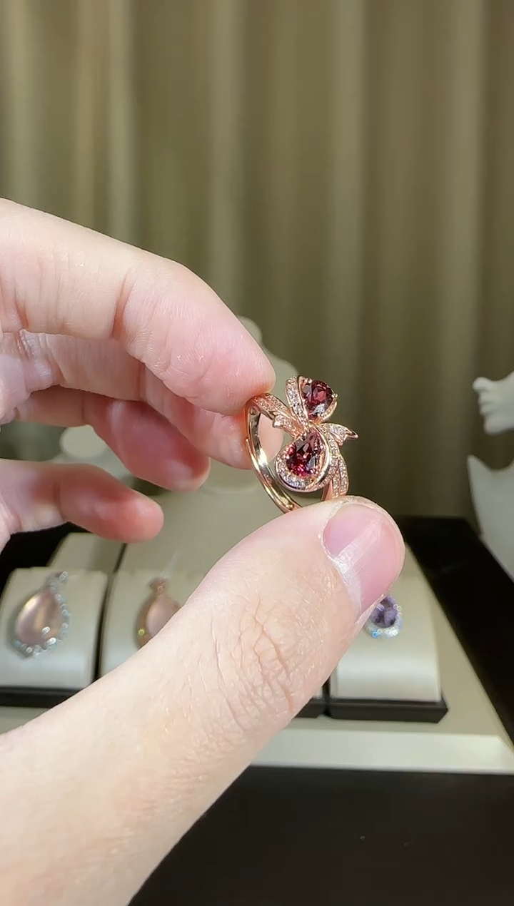 【闪购商品】石榴石戒指银S925镶嵌设计款