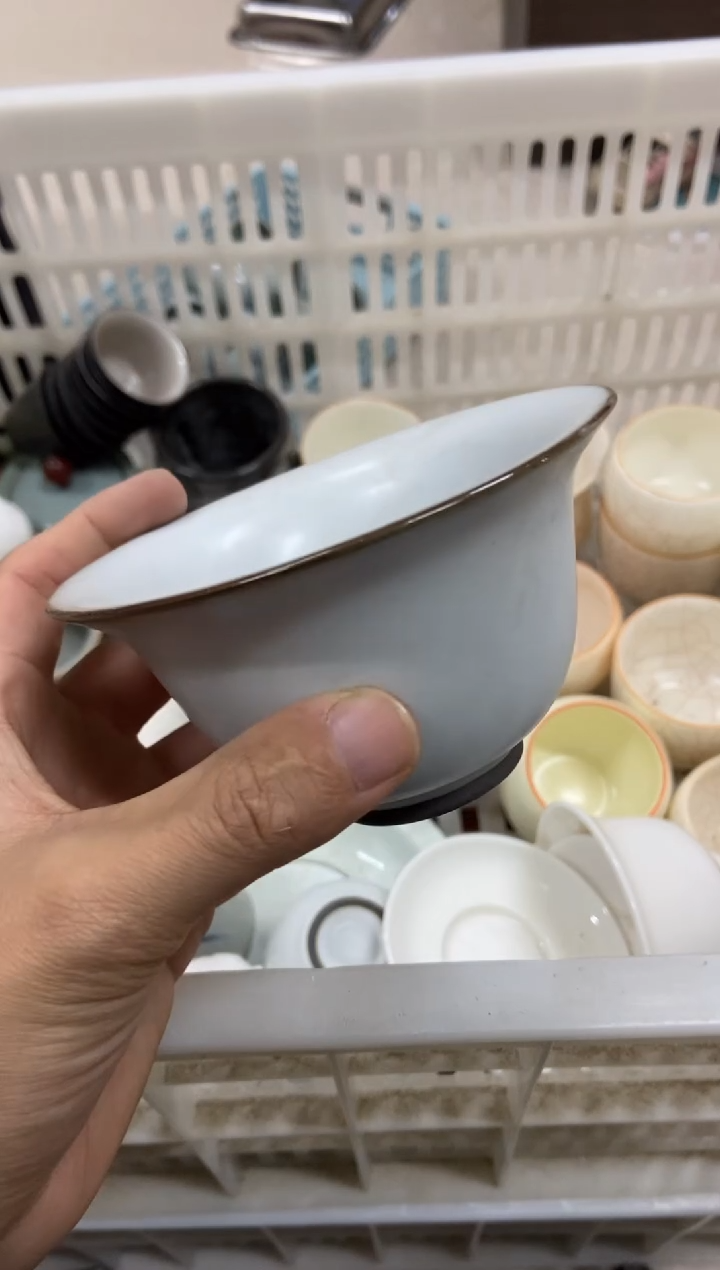 杯无运费险有瑕疵的摄影的产品有使用过的痕迹有点脏介意勿拍