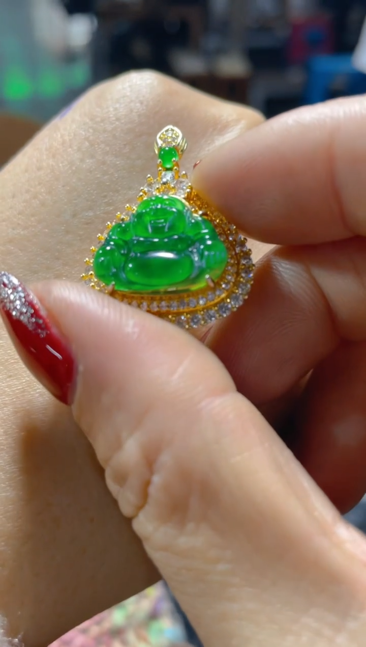 【闪购商品】翡翠颈饰未镶嵌天然A货翡翠多样性发货拍一发一