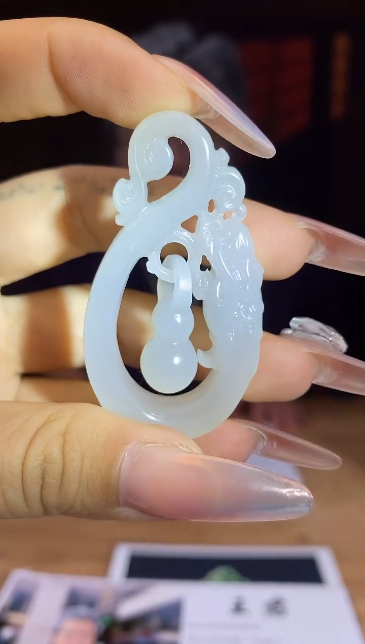 和田玉未镶嵌颈饰A590