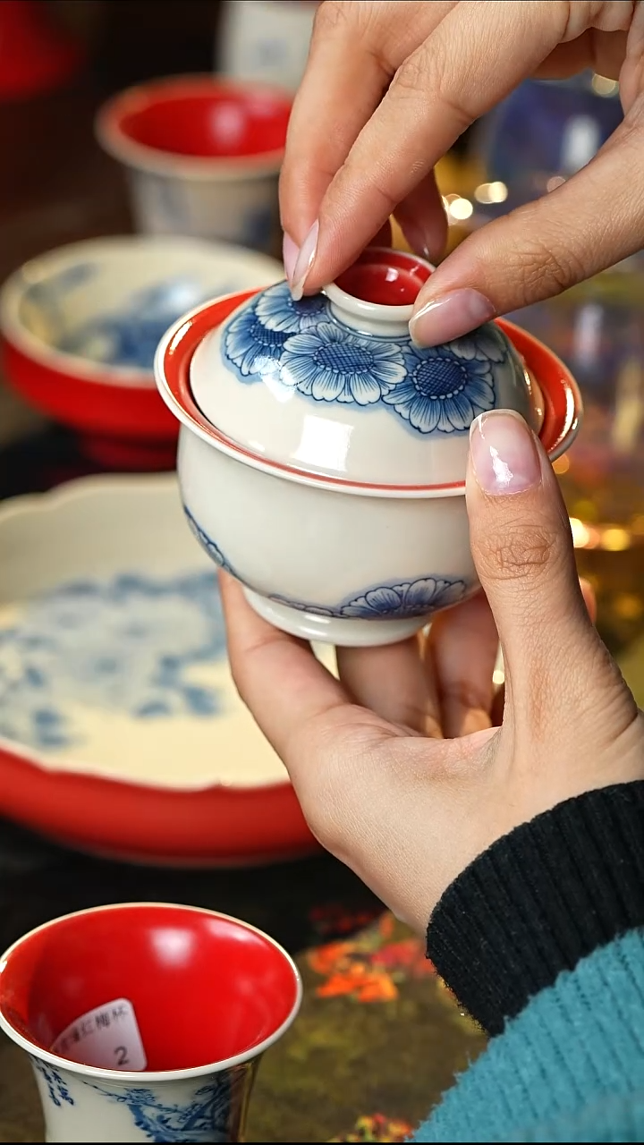 雨香斋柿子红向日葵布袋盖碗