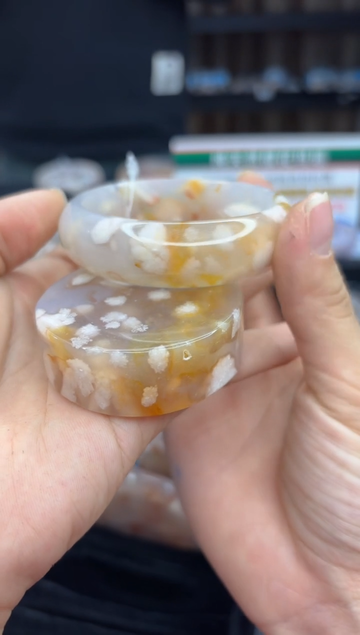 【闪购商品】石英质玉手镯未镶嵌2315（56圈赠送镯心）