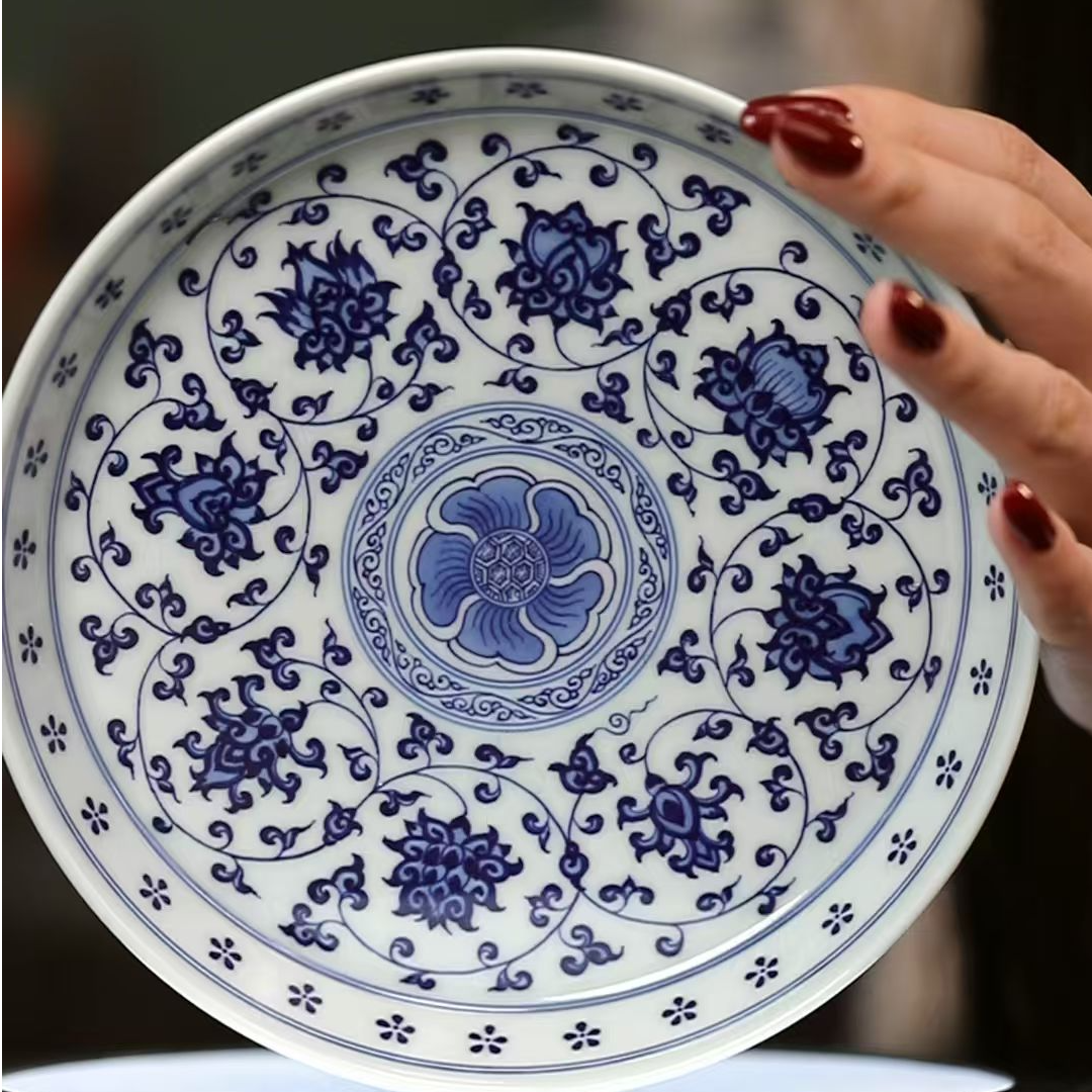 12.30a/M101A/陶瓷青花缠枝莲壶承