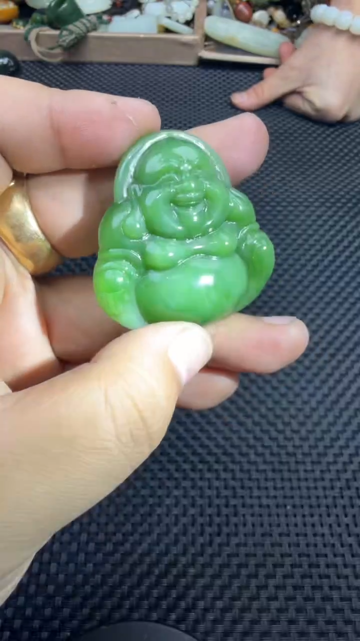 颈饰未镶嵌和田玉一**啡10