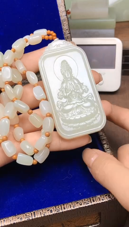 颈饰未镶嵌和田玉罗*多罗多多