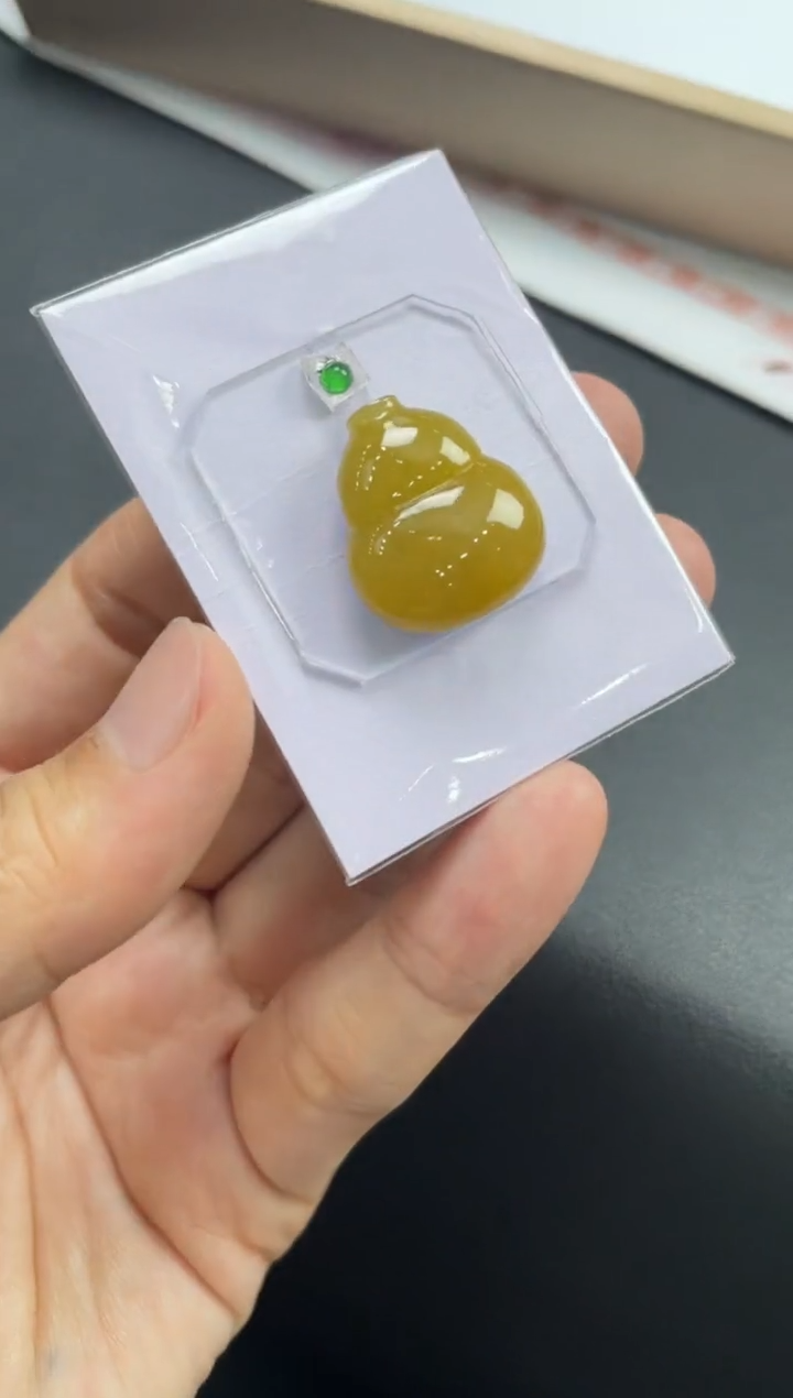 定制翡翠未镶嵌06-06HDJT0156022