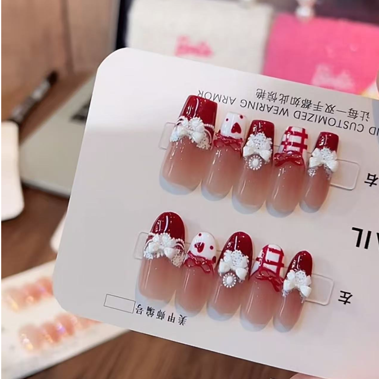 丹蜜琳 【草莓蛋糕】手绘模具款  纯手工轻奢高级订制 穿戴甲