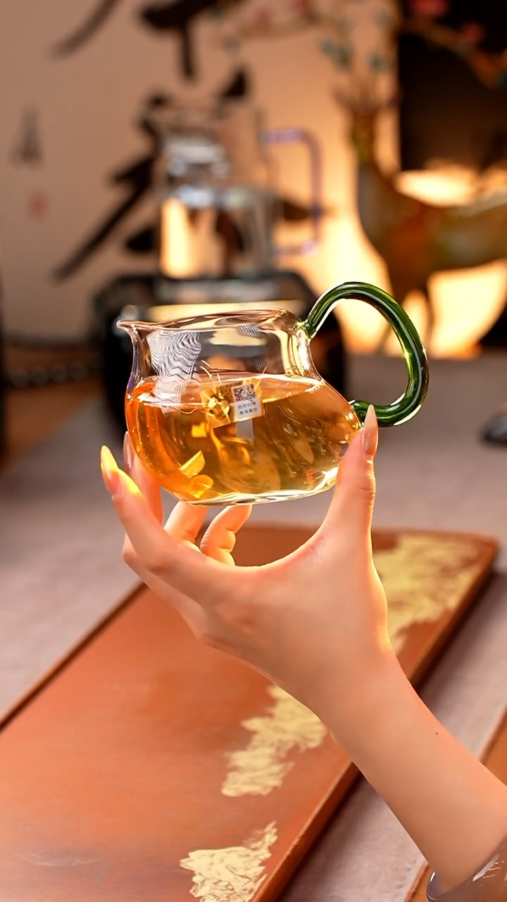 禾器/晶彩望苏茶海/湖绿色