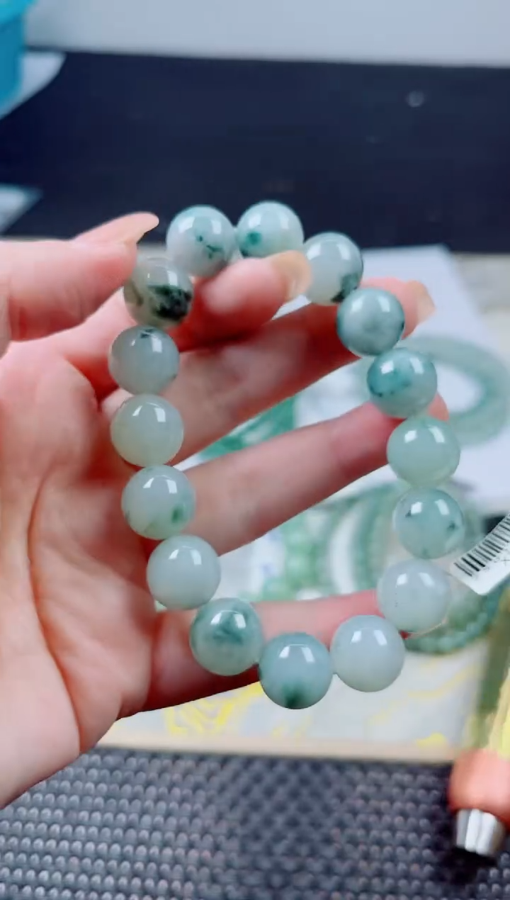 未镶嵌定制翡翠翡翠